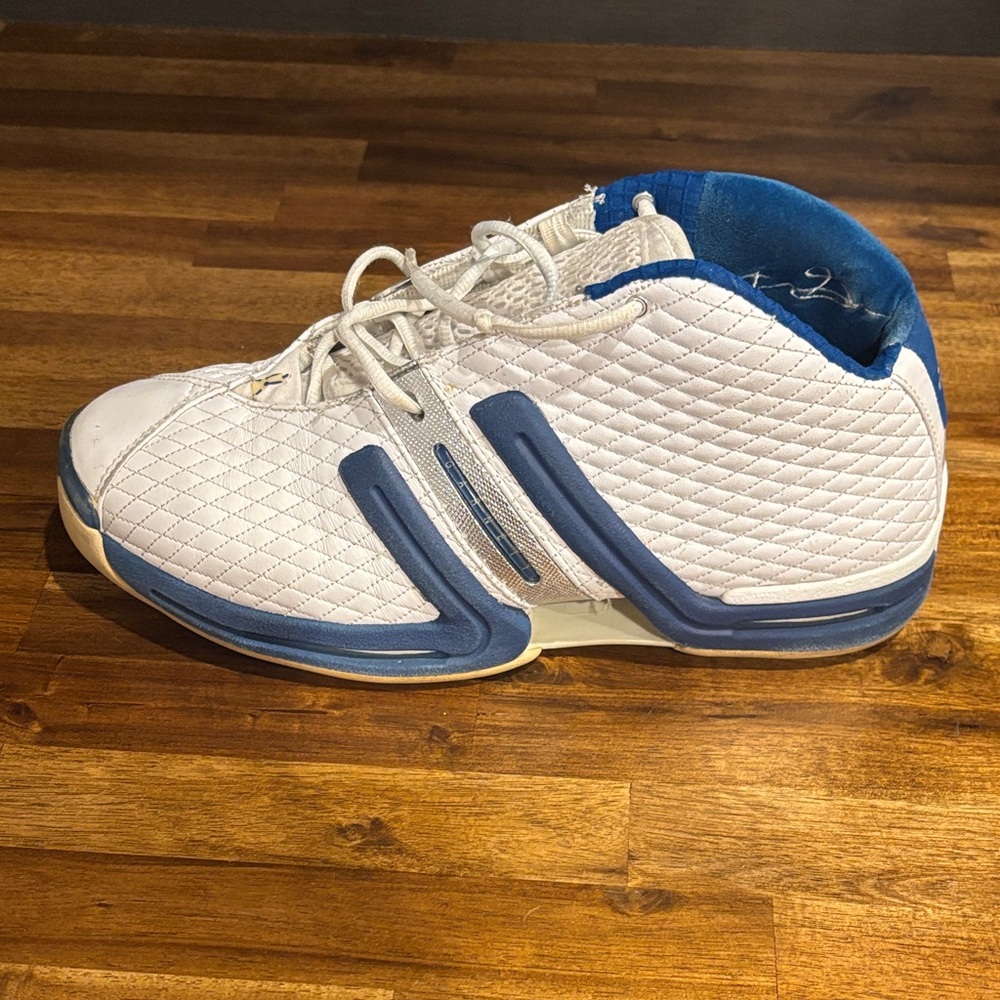Adidas Kg 1 Sneakers View 2